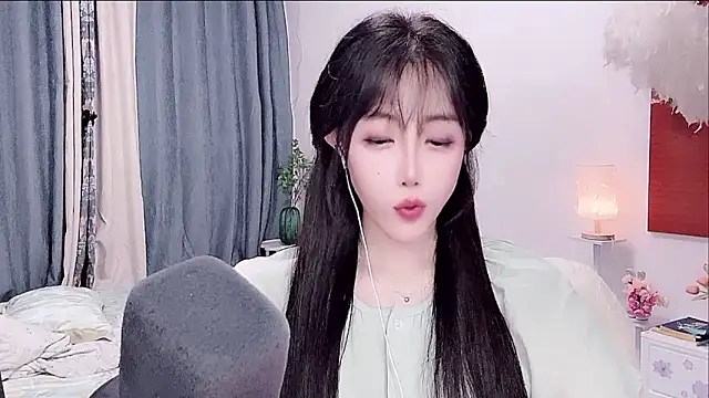 Laura 520 online show from 06/19/26, 11:38