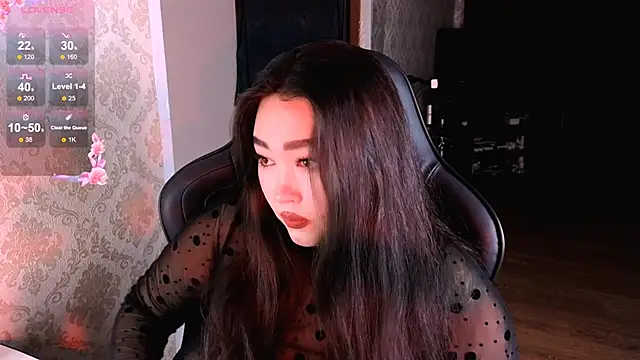 Emma Uilson online show from 02/05/26, 09:54