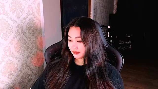 Emma Uilson online show from 01/11/26, 02:24