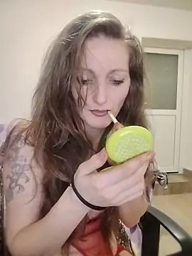 Snapshot of CrazyMaya39 chatting on 04/03/26, 10:27 CrazyMaya39 online show from 04/03/26, 10:27