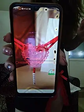 Snapshot of CrazyMaya39 chatting on 03/03/26, 08:43 CrazyMaya39 online show from 03/03/26, 08:43