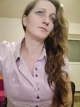 Snapshot of CrazyMaya39 chatting on 02/15/26, 09:47 CrazyMaya39 online show from 02/15/26, 09:47