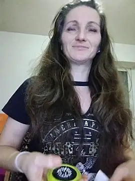 Snapshot of CrazyMaya39 chatting on 02/14/26, 10:43 CrazyMaya39 online show from 02/14/26, 10:43