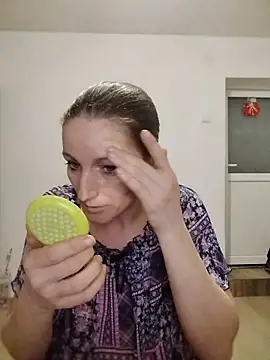 Snapshot of CrazyMaya39 chatting on 01/06/26, 04:38 CrazyMaya39 online show from 01/06/26, 04:38