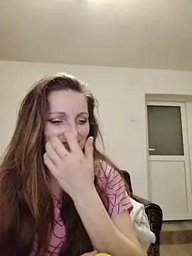 Snapshot of CrazyMaya39 chatting on 02/02/26, 08:19 CrazyMaya39 online show from 02/02/26, 08:19