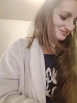 Snapshot of CrazyMaya39 chatting on 02/20/26, 08:27 CrazyMaya39 online show from 02/20/26, 08:27