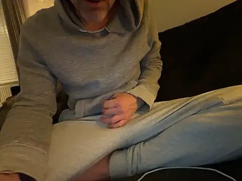 Brandonn1989amateur online show from 11/17/25, 09:52