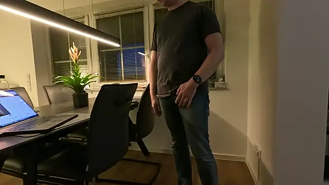 Cloudswitch online show from 03/01/26, 05:57