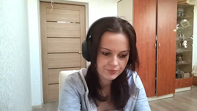 LouiseMarengo online show from 01/17/26, 07:23