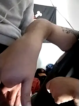 AurelioLpe17168 online show from 12/20/25, 06:16