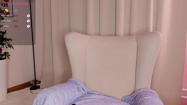 KiraRogers online show from 01/17/26, 10:30