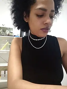 chanell95 online show from 04/17/26, 07:49