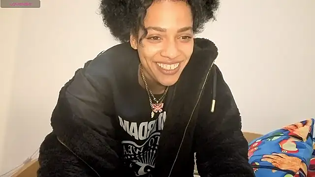 chanell95 online show from 05/05/26, 07:06