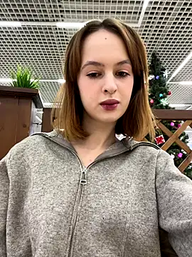 hani obsessed online show from 12/22/25, 10:26