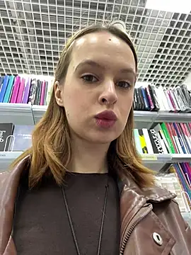 hani obsessed online show from 04/07/26, 11:45