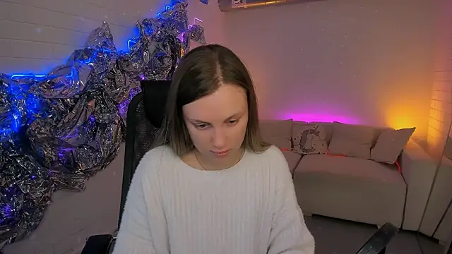 SandraLindsey online show from 11/25/25, 09:42