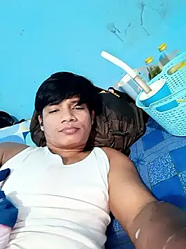 Snapshot of Ayetun008 chatting on 01/13/26, 07:51 Ayetun008 online show from 01/13/26, 07:51