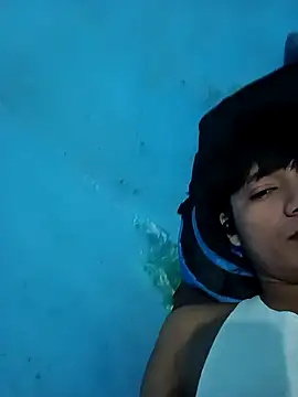 Snapshot of Ayetun008 chatting on 01/08/26, 04:35 Ayetun008 online show from 01/08/26, 04:35