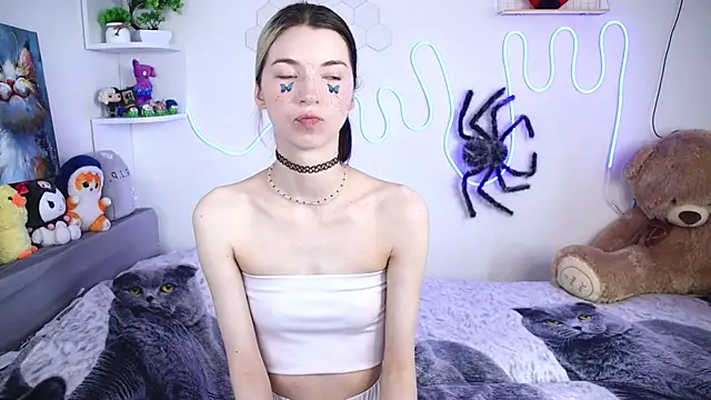 Emmie shy online show from 07/10/26, 12:49
