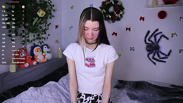 Emmie shy online show from 01/09/26, 12:12