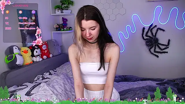 Emmie shy online show from 03/14/26, 02:01