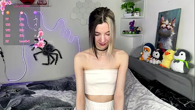 Emmie shy online show from 05/26/26, 10:19