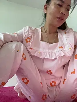 pitty mymi online show from 04/04/26, 11:00