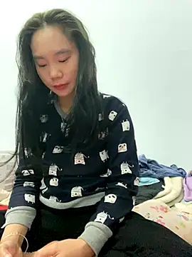 pitty mymi online show from 12/05/25, 06:17