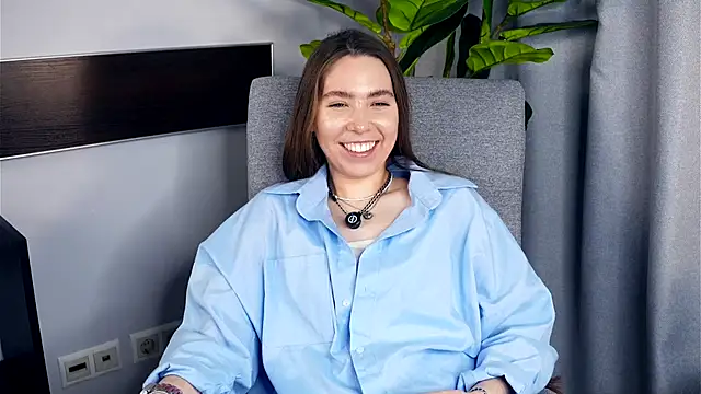 Snapshot of ChuBanda chatting on 11/15/25, 10:41 ChuBanda online show from 11/15/25, 10:41