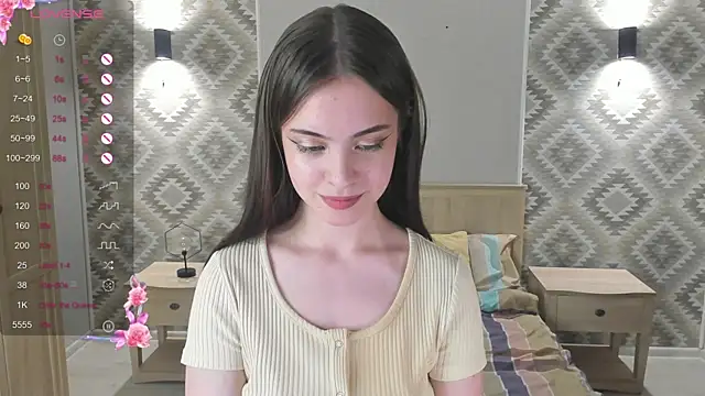 luxe girl online show from 04/04/26, 07:09