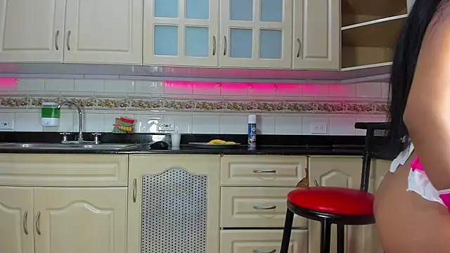 Samantha Bale online show from 11/27/25, 12:05