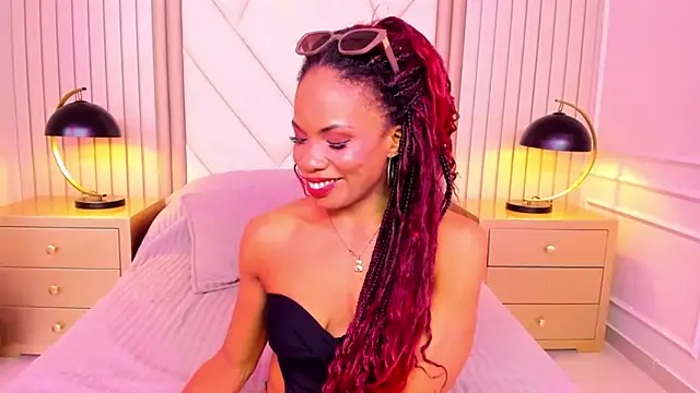 LailaDavidson online show from 04/15/26, 12:10
