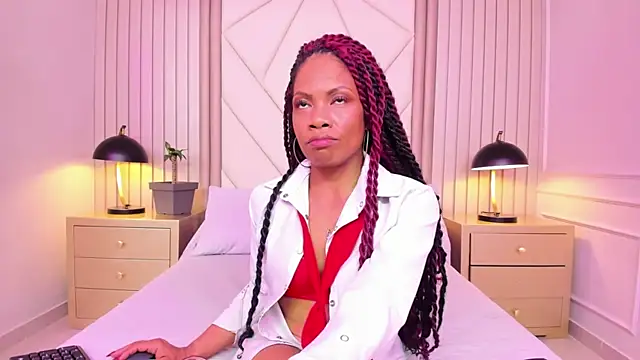 LailaDavidson online show from 12/16/25, 12:42