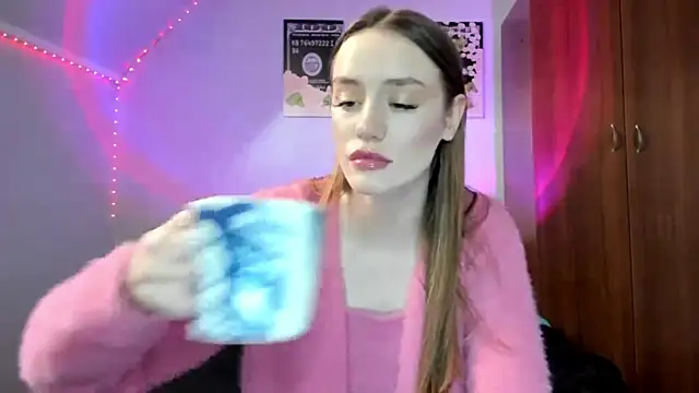 tinyglow online show from 12/22/25, 06:52