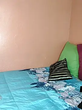 Snapshot of Naive618 chatting on 04/10/26, 11:34 Naive618 online show from 04/10/26, 11:34