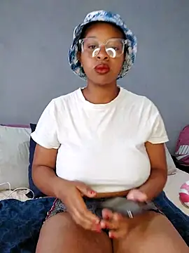 Naive618 online show from 11/18/25, 07:55