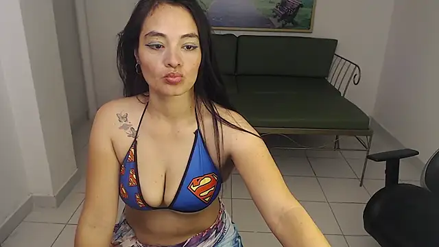 Snapshot of Dulceemariaa__ chatting on 11/14/25, 11:08 Dulceemariaa online show from 11/14/25, 11:08