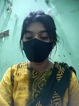 Disha Nur0 online show from 04/04/26, 11:33