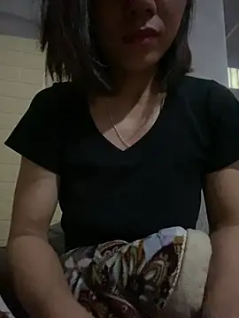 Snapshot of Trangbabylove chatting on 07/05/26, 10:38 Trangbabylove online show from 07/05/26, 10:38