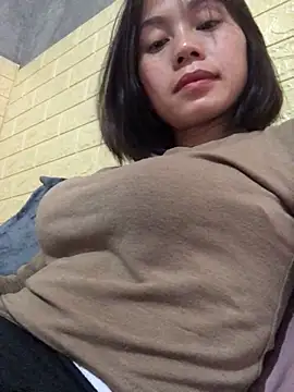 Trangbabylove online show from 04/09/26, 06:30