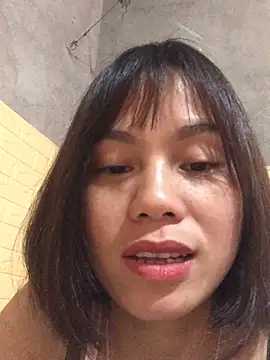 Trangbabylove online show from 03/18/26, 07:33