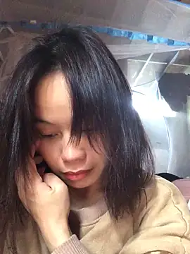 Trangbabylove online show from 12/18/25, 06:07