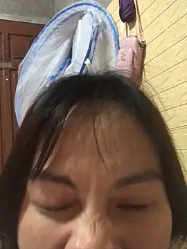 Trangbabylove online show from 03/21/26, 11:08