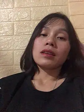 Trangbabylove online show from 11/27/25, 12:38