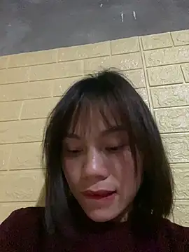 Trangbabylove online show from 03/28/26, 05:36