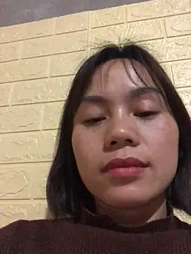 Trangbabylove online show from 03/06/26, 05:41