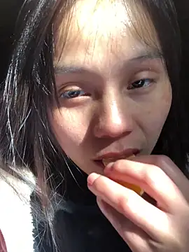 Trangbabylove online show from 11/29/25, 02:44