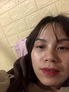 Trangbabylove online show from 01/06/26, 08:18