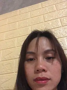 Trangbabylove online show from 03/03/26, 12:50