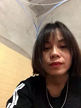 Trangbabylove online show from 01/16/26, 07:12